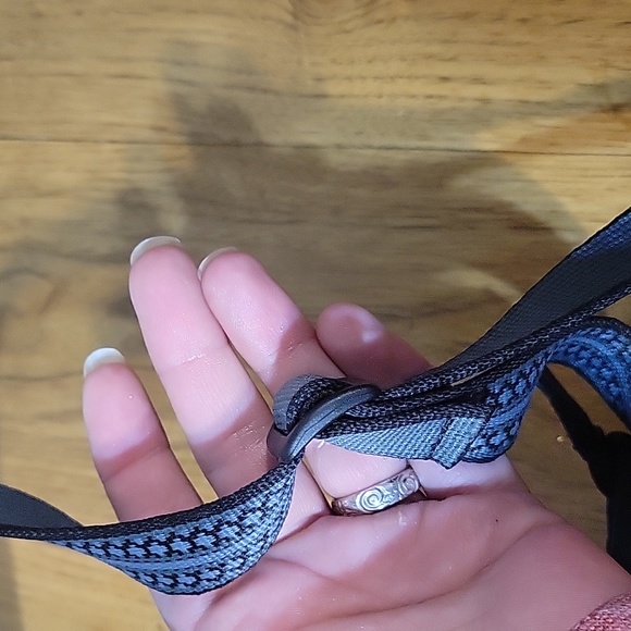 OlovesM geometric black and white Bernie adjustable strap recycled crossbody - Picture 11 of 12